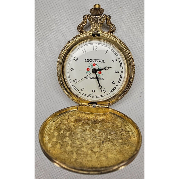 Working Windup Geneva Antimagnetic U.S.S. Constitution Pocket Watch main image 5